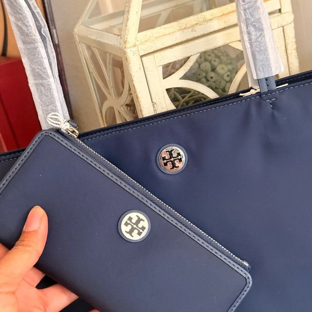 New Tory Burch nylon Navy Tote with Matching Wallet
